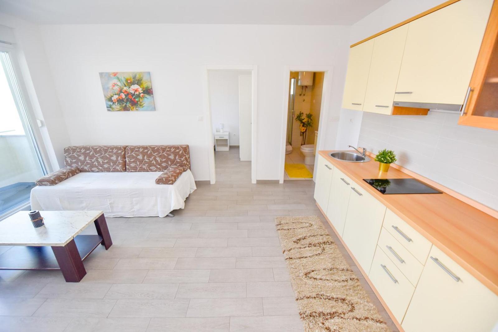 Apartments Yoko Novalja Eksteriør bilde